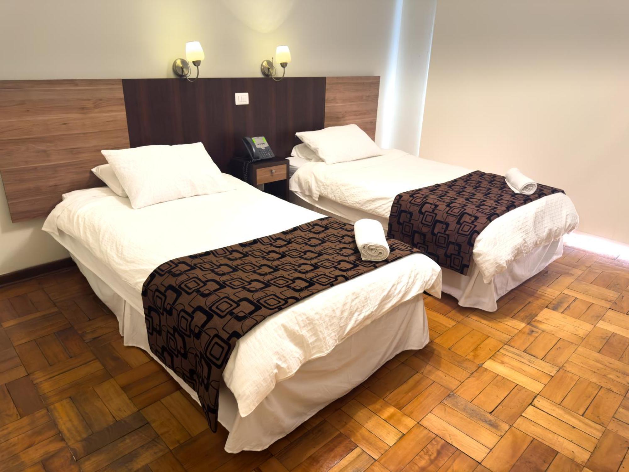 Hotel Plaza Nunoa Сантьяго Экстерьер фото